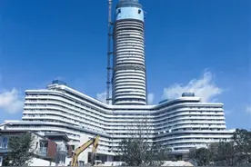 三亚在建第一高楼结构施工完成图片