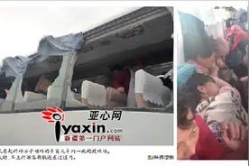 吐鲁番三十里风区12级大风卷起石子砸碎百辆车车窗图片