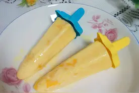 酸奶芒果冰棍图片