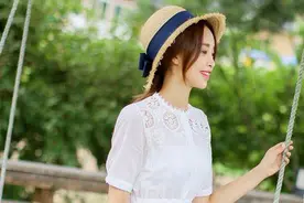 最仙不过白色连衣裙 夏日必备一条图片