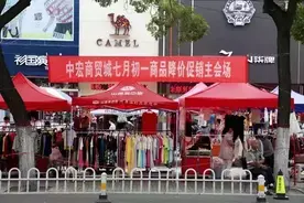 七月初一，长治庙会！大街上的人竟然比过年还多！图片