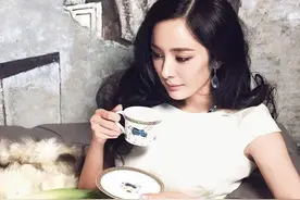 杨洋出道多年也与不少女星合作过，你知道几个？图片