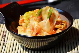 韩式切片泡菜 下饭爽口的配餐小菜图片