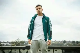 香草萌男—Hobbie Stuart图片