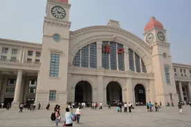 中国最美的5大火车站 武汉上榜 你去过几个？图片