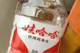 奇葩山寨货VS正品，被山寨货的脑洞深深折服了图片