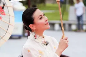 刘嘉玲与梁朝伟很OK，定期都会浪漫一下图片