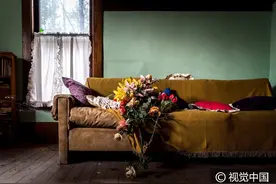 美摄影师探索废弃房屋，镜头重拾琐碎记忆图片