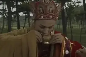 唐僧原来也爱喝葡萄酒图片