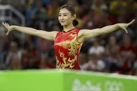 伤不起的体操！裁判打分再遭吐槽 “蹦床公主”何雯娜被“虐哭”图片