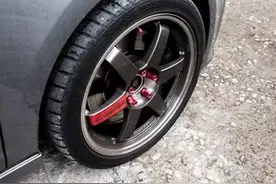 超级小钢炮也不能幸免？城市小霸王高尔夫R改装电子油门加速器图片