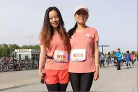 跑者故事 | 70后跑妞儿与她丰满的奖牌墙！图片