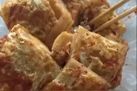 街头“扛把子”系列之烤冷面！图片