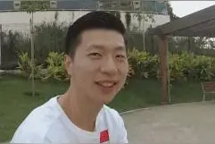 乖巧boy马龙直播满是梗，调侃张继科回应发型女朋友等问题图片