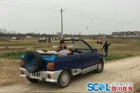 盘点那些“迷离”的汽车改装，敞篷奥拓镇楼图片