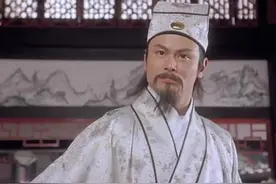 周星驰的大仇人夺命书生，武侠老戏骨，晚年中风瘫痪，落魄不堪。图片