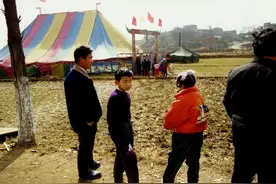 逝去的乡村马戏团，多少80/90后的童年记忆图片
