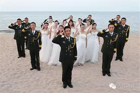 军恋怎样办一个又省钱又难忘的婚礼？兵哥哥有妙招！图片