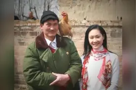 王二妮，大衣哥，草帽姐出场费对比，网友：草根歌手之间差距大呀视频封面