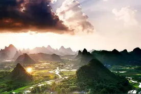 人之所以会心累，就是常常徘徊在坚持和放弃之间，举棋不定图片