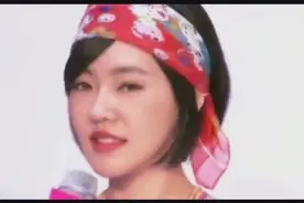 小S晒自拍继续黑女儿 合影只有自己的脸清楚视频封面