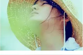 当你与我擦身而过，只怪单恋太久！图片