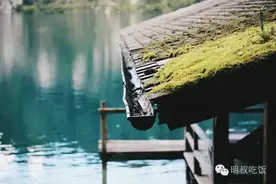 哪怕刀光剑影、颓废失落，吃饭才是正经事！图片