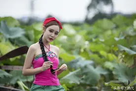 美女小嘴鼓起来 可爱的甜香扑面而来图片