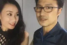 汪峰手机直播，别人七夕出去玩，他却做这些视频封面
