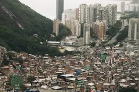 奥运期间贫民窟旅游成热点 探访南美最大的贫民窟Rocinha图片