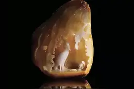 何处染尘埃 邱启敬的禅意玉雕图片