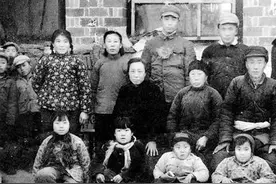 一人参军，全家跟着光荣图片