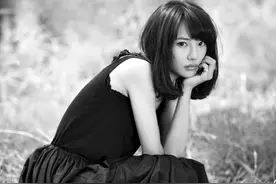 为救一名女子，他甘愿被魔气侵扰图片