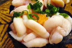 黑暗料理界的营养大补品！生吃鱼白视频封面