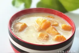 我做的红薯粥奶香浓郁口感糯，只需一样特别常见的东西，快来看看图片