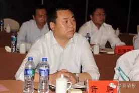 古井贡酒人事变动：闫立军任常务副总，许鹏任副总，高管团队进一步年轻化图片