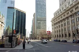 蒙特利尔的当地大学和唐人街风情图片