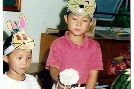 权志龙生日 众亲友PO照为GD庆生图片
