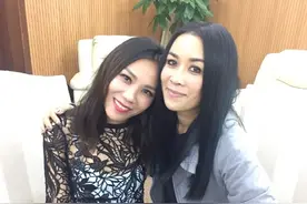 蔡健雅担任汪峰的嘉宾导师，可是她造型为啥撞完田震还要撞那英？图片