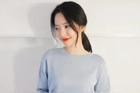 此时此刻我又想起了你，想你的感觉是一种酸酸的痛图片