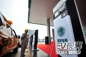 河南已建26座电动车充电站、近2200个充电桩图片