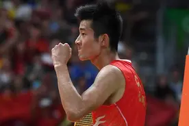 “千年老二”李宗伟最终无缘奥运冠军 谌龙2：0李宗伟夺金图片