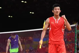 谌龙胜李宗伟夺冠，这是新老王者权杖的交接！图片