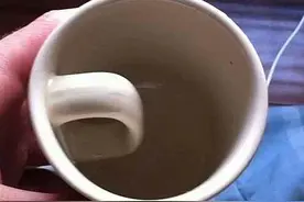 爆笑段子合集：感觉哪里不对劲，但就是说不出来！图片