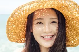 李沁到底有什么魅力能让李易峰、杨洋、魏大勋都钟情于她？图片