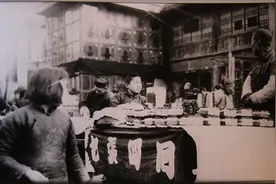 天桥的吃食摊——切糕图片