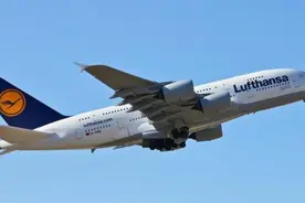 航空管制员工作纪实，压力大到呕吐视频封面