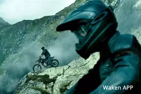 “极盗者”极限坐骑——YAMAHA YZ450越野摩托图片