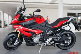 我也是ADV——宝马S1000XR摩托车图解图片