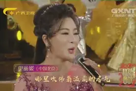 2018丝路春晚的开场曲，曲调欢快悦耳，表达共筑中国梦的主题视频封面